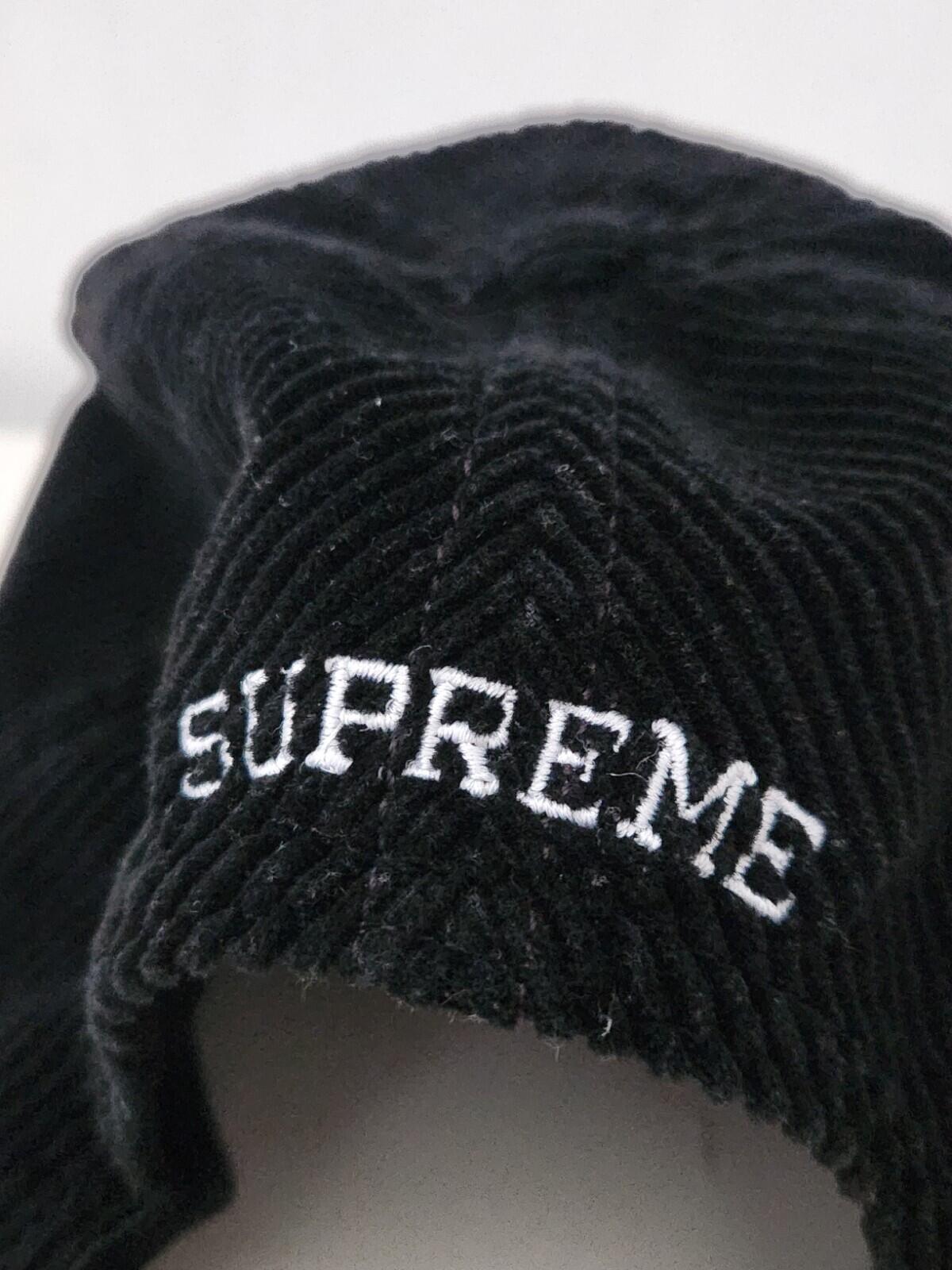 Gorra Supreme de 6 paneles con logo S de pana negra SS17