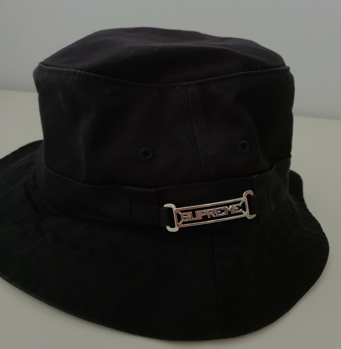 SS20 Supreme name plate black crusher size S/M bucket hat small / medium
