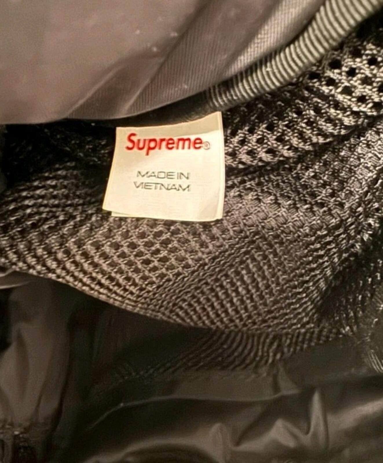 FW22 Supreme Puffer Side Bag Shoulder Black Water Resistant
