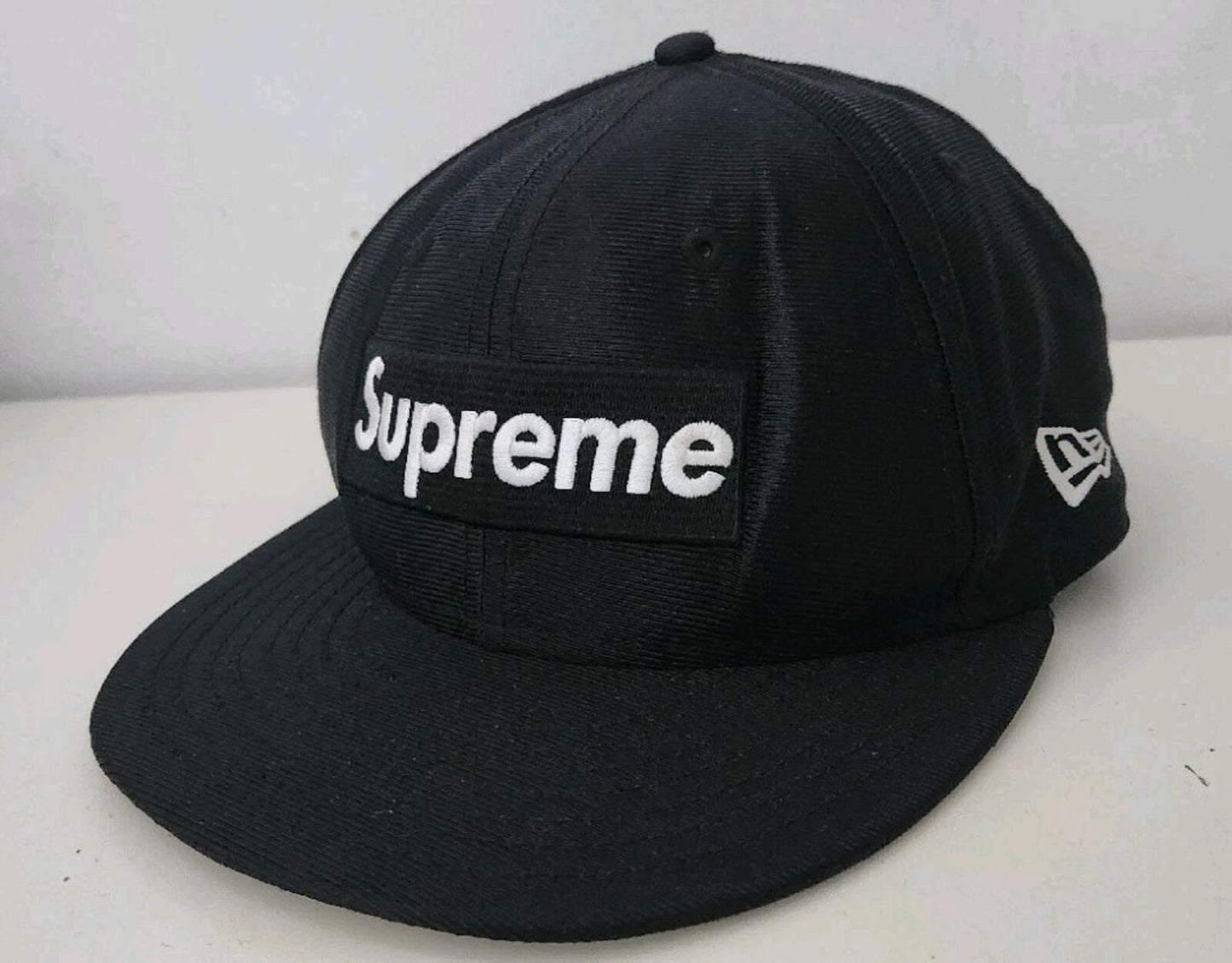 SS16 Supreme Dazzle Box Logo New Era Black Hat Size 7 3/4 ( 61.5cm) Cap