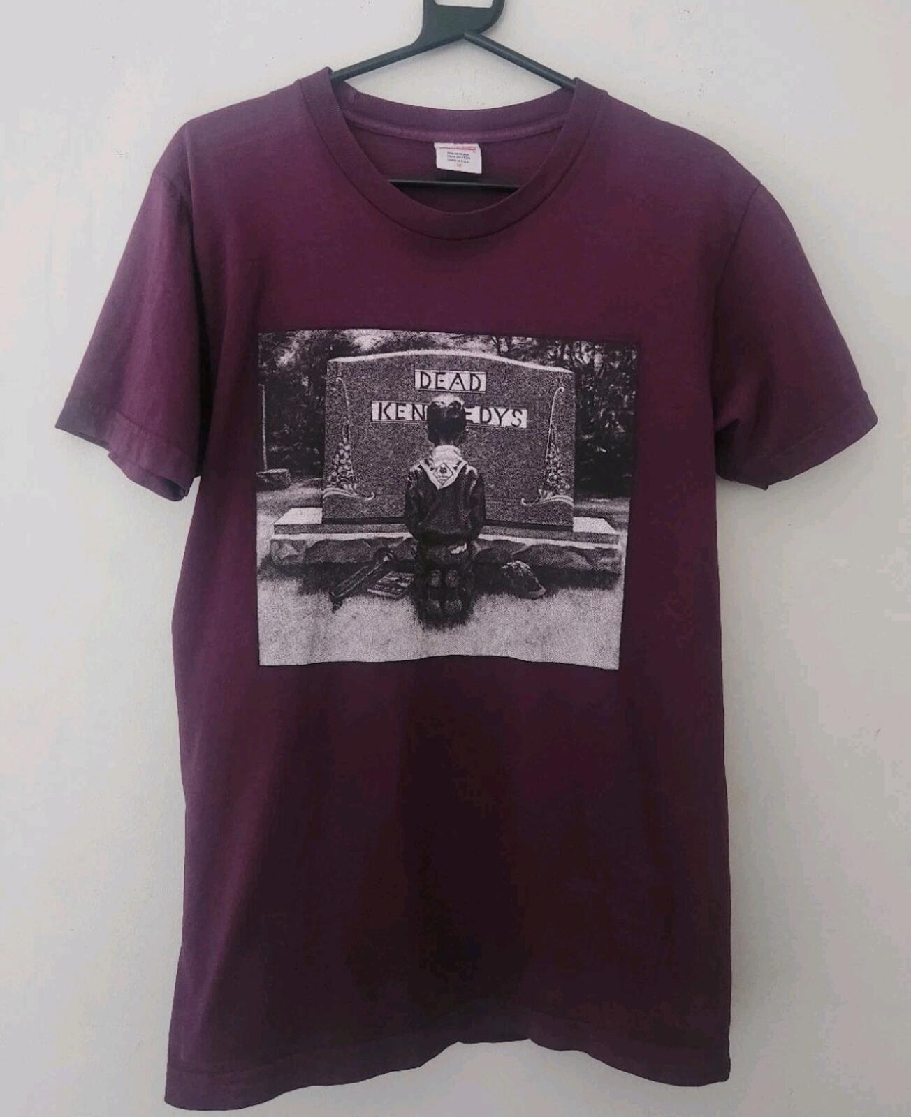 SS14 Supreme x Dead Kennedys tee Size M medium T-shirt Rare Vintage 2014