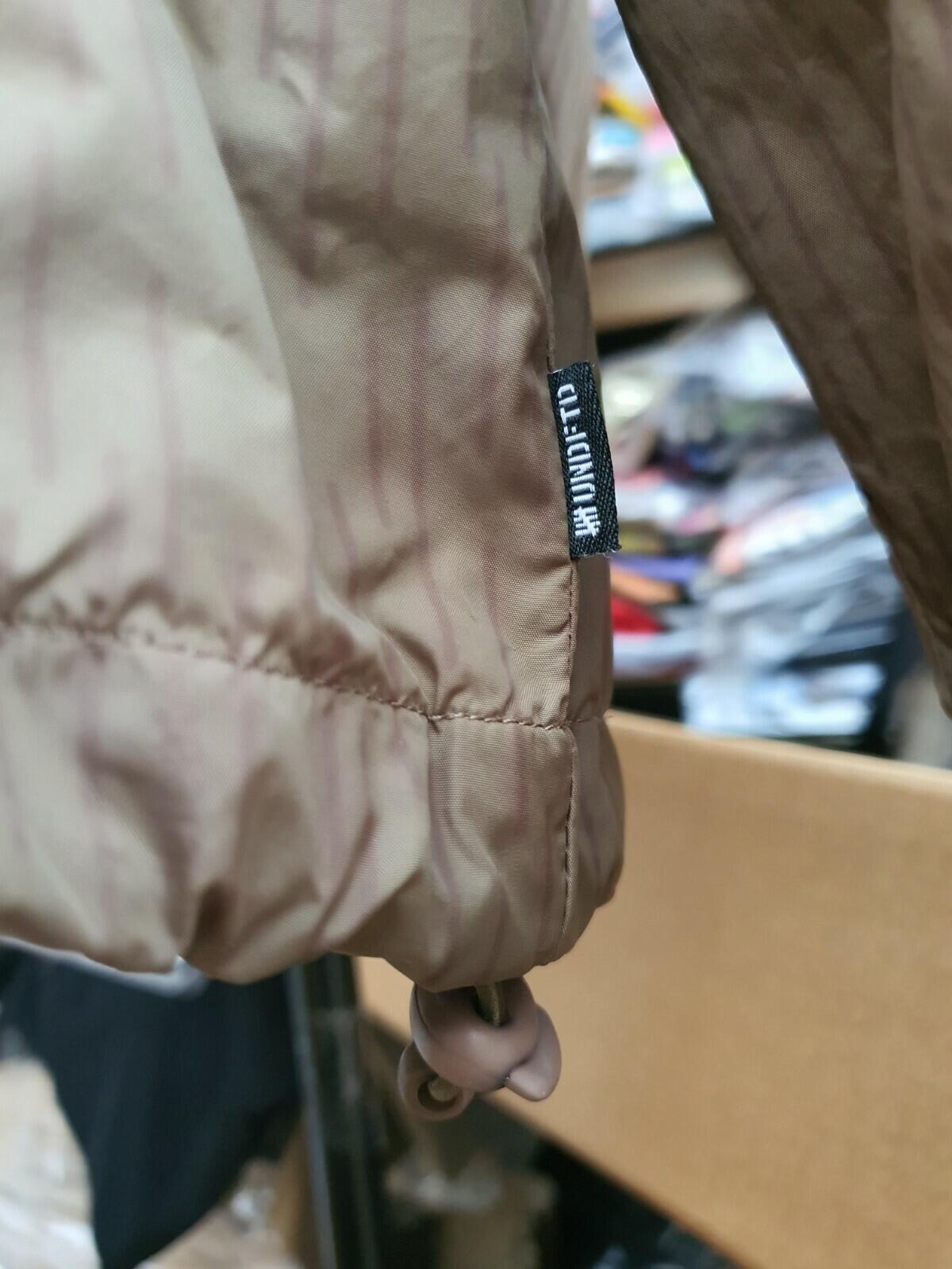 UNDEFEATED Bad Sports Coach Nylon Jacket size M