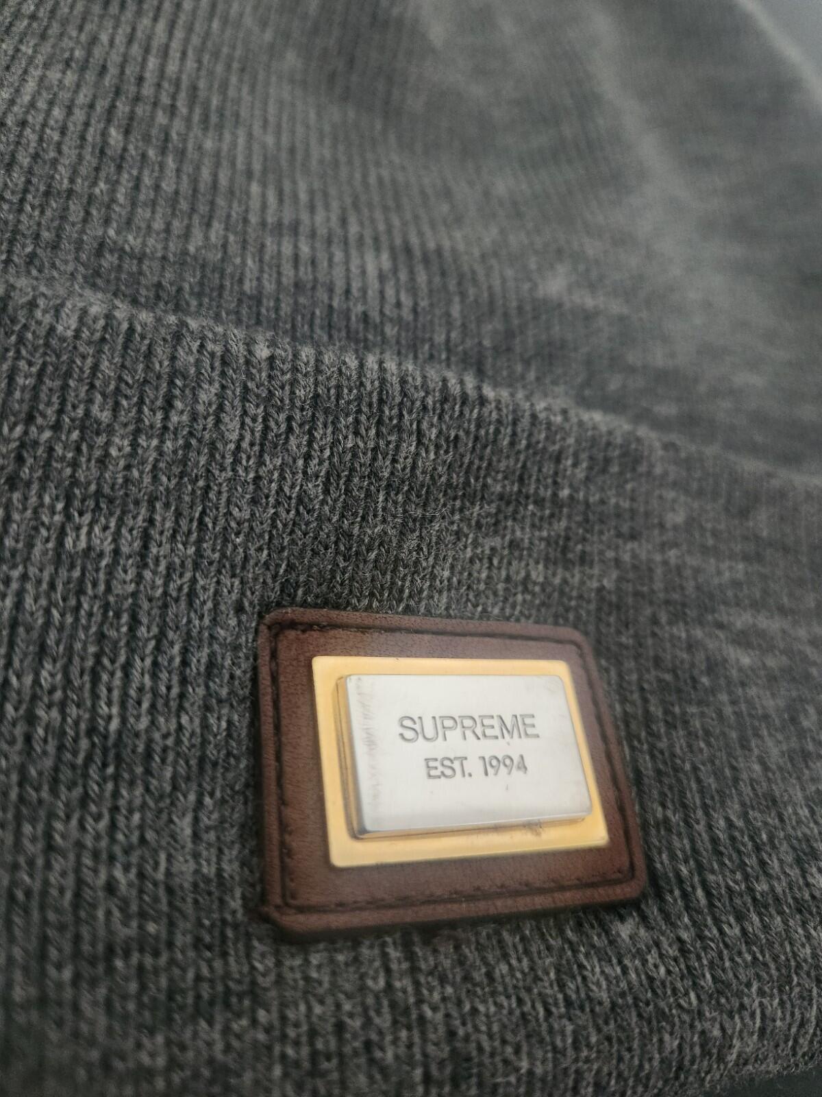 FW12 Supreme Metal Plate Beanie Grey
