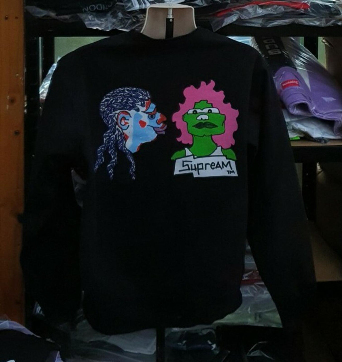 FW17 Supreme Gonz Heads Crewneck Black Size L