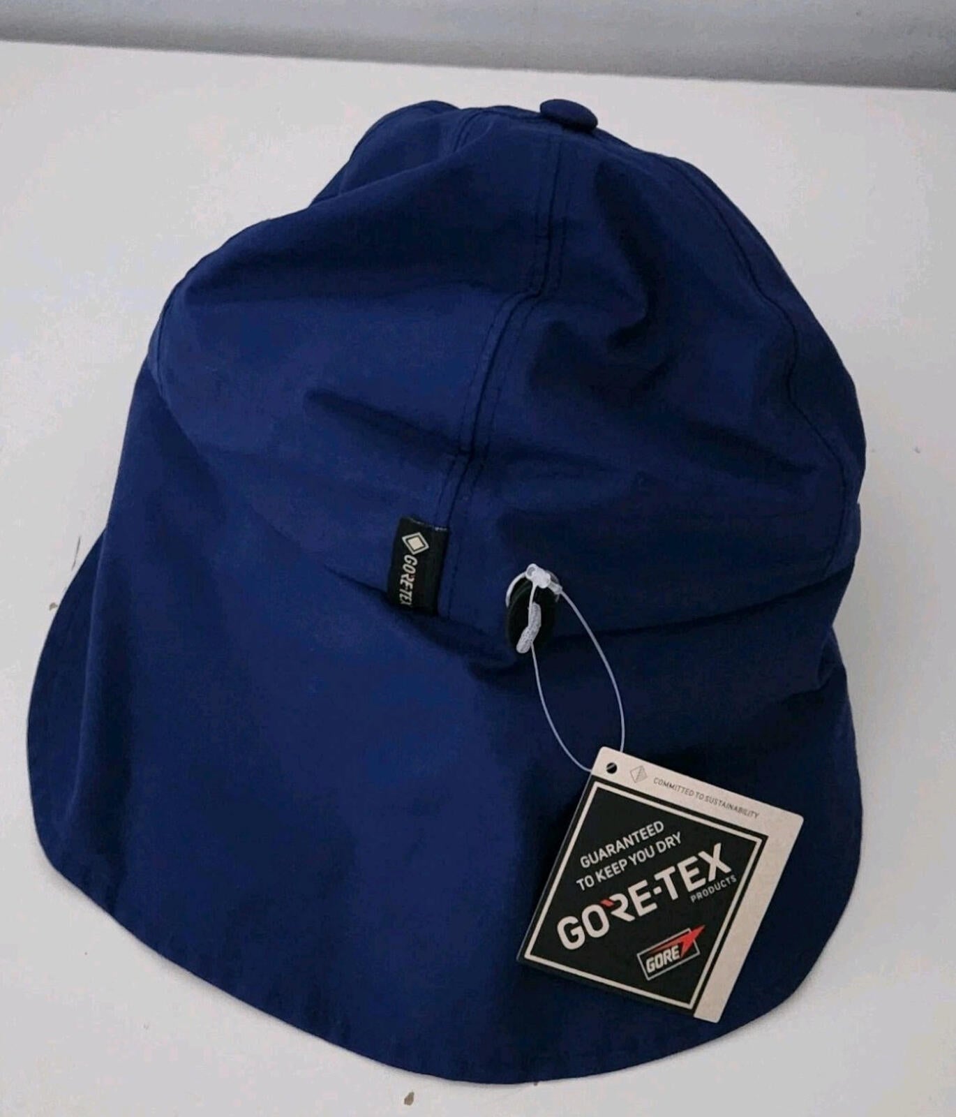 SS23 Supreme GORE-TEX Sunshield Cap Navy Waterproof