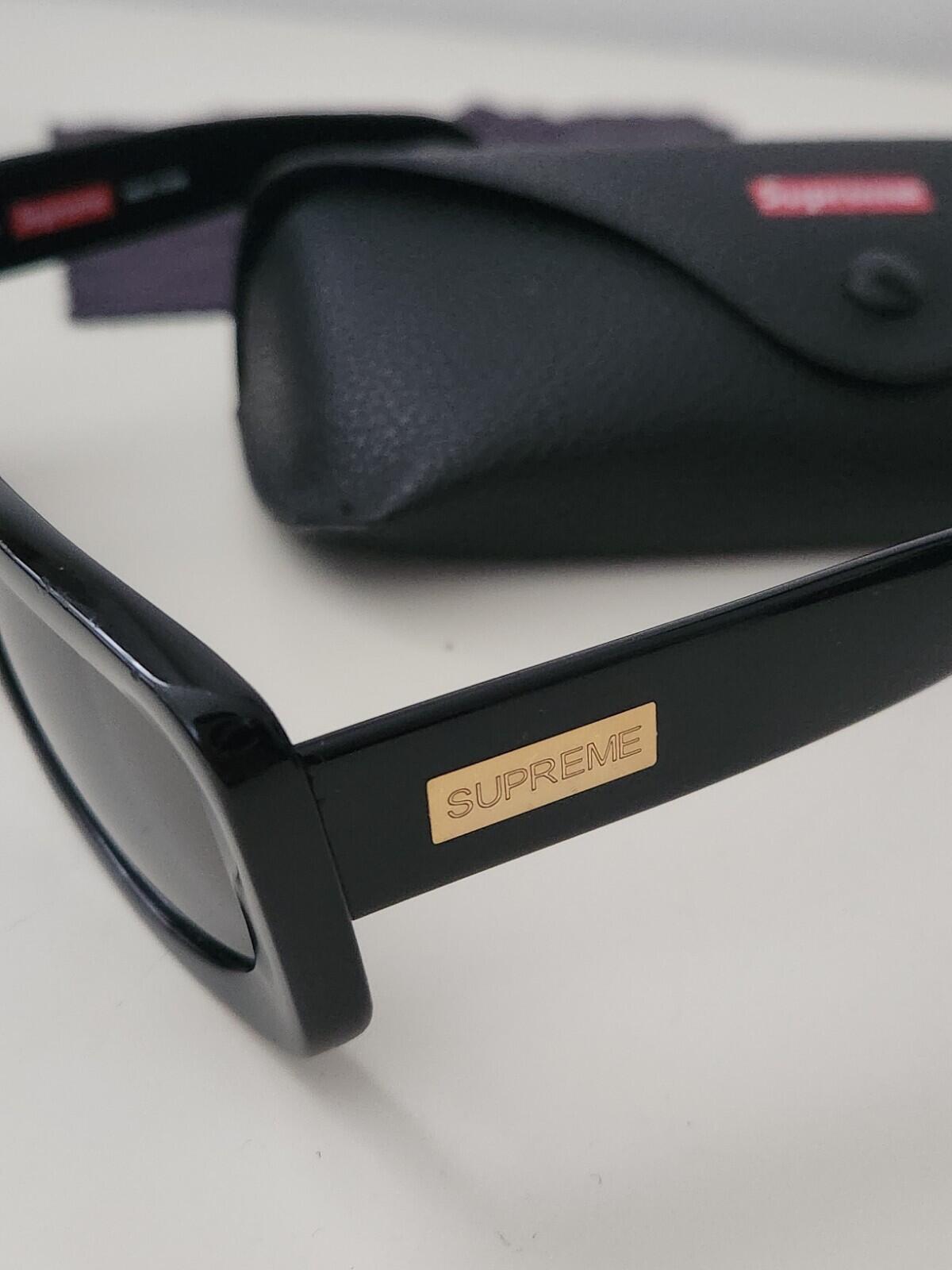 SS16 Supreme Moda sunglasses Black Gold made in Italy