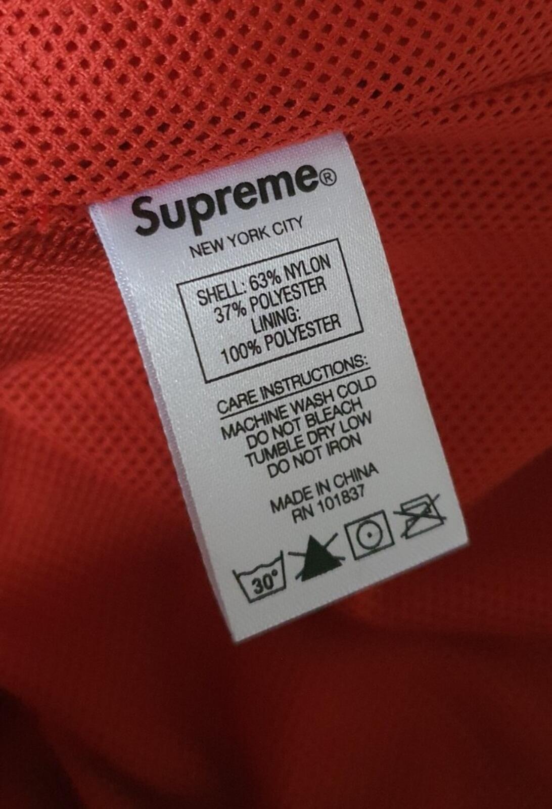 SS19 Supreme Nylon Ripstop Hooded Pullover  M medium jacket Water resistant rust