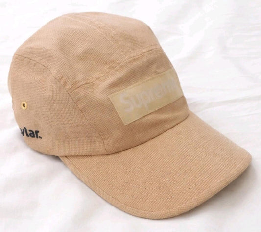 SS23 Supreme Kevlar™ Camp Cap aus Kevlar