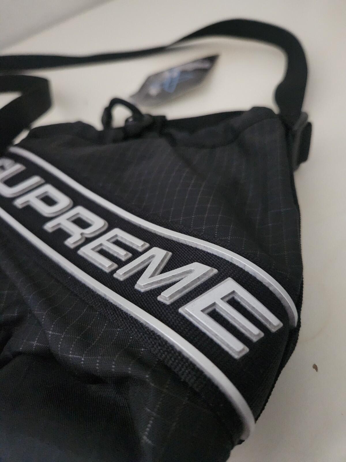 FW23 Supreme Small Cinch Pouch Black Bag Water Resistant Reflective Shoulder