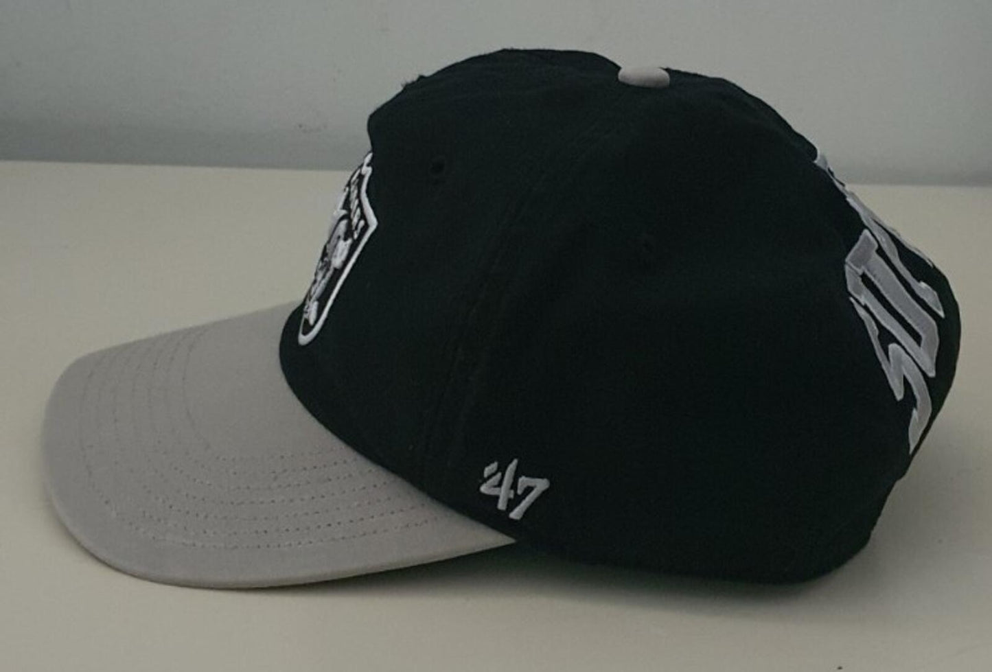 SS19 Supreme x NFL x Raiders X 47' 5-panel black cap hat