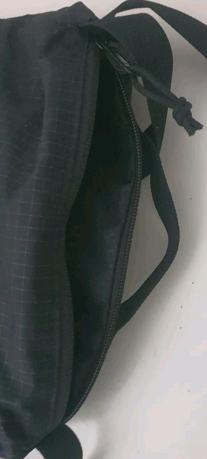 FW23 Supreme Shoulder Bag Black