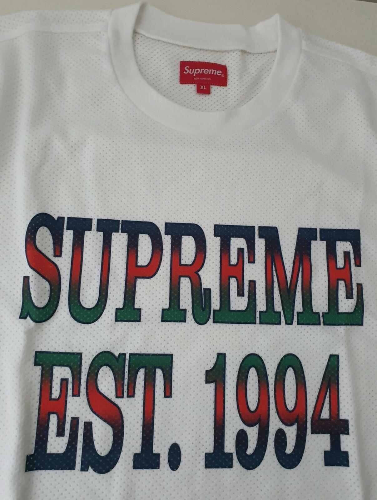 SS20 Supreme Cotton Mesh Gradient Logo Top Tee White Size XL