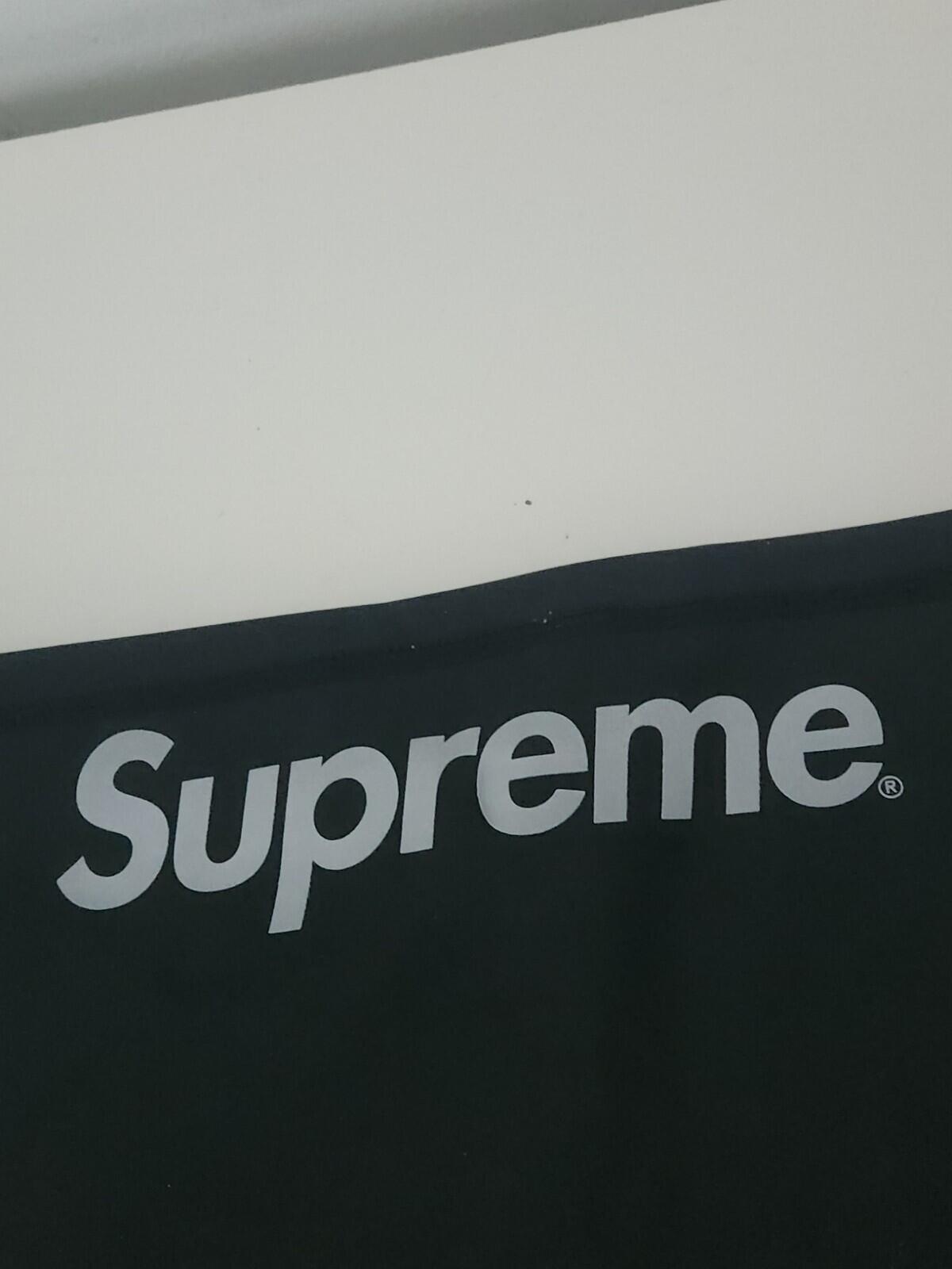 FW23 Supreme Windstopper neck gaiter Black Water Resistant GORE-TEX Reflective