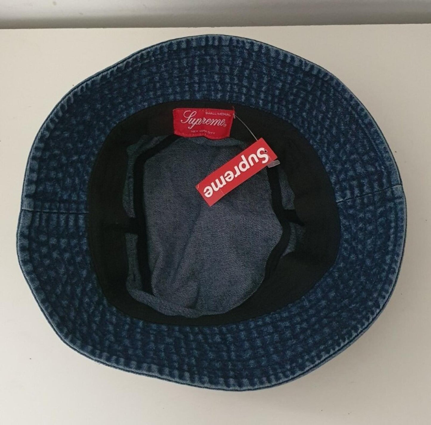 FW19 Supreme Jacquard Logo Taping crusher S/M Pocket bucket hat blue denim