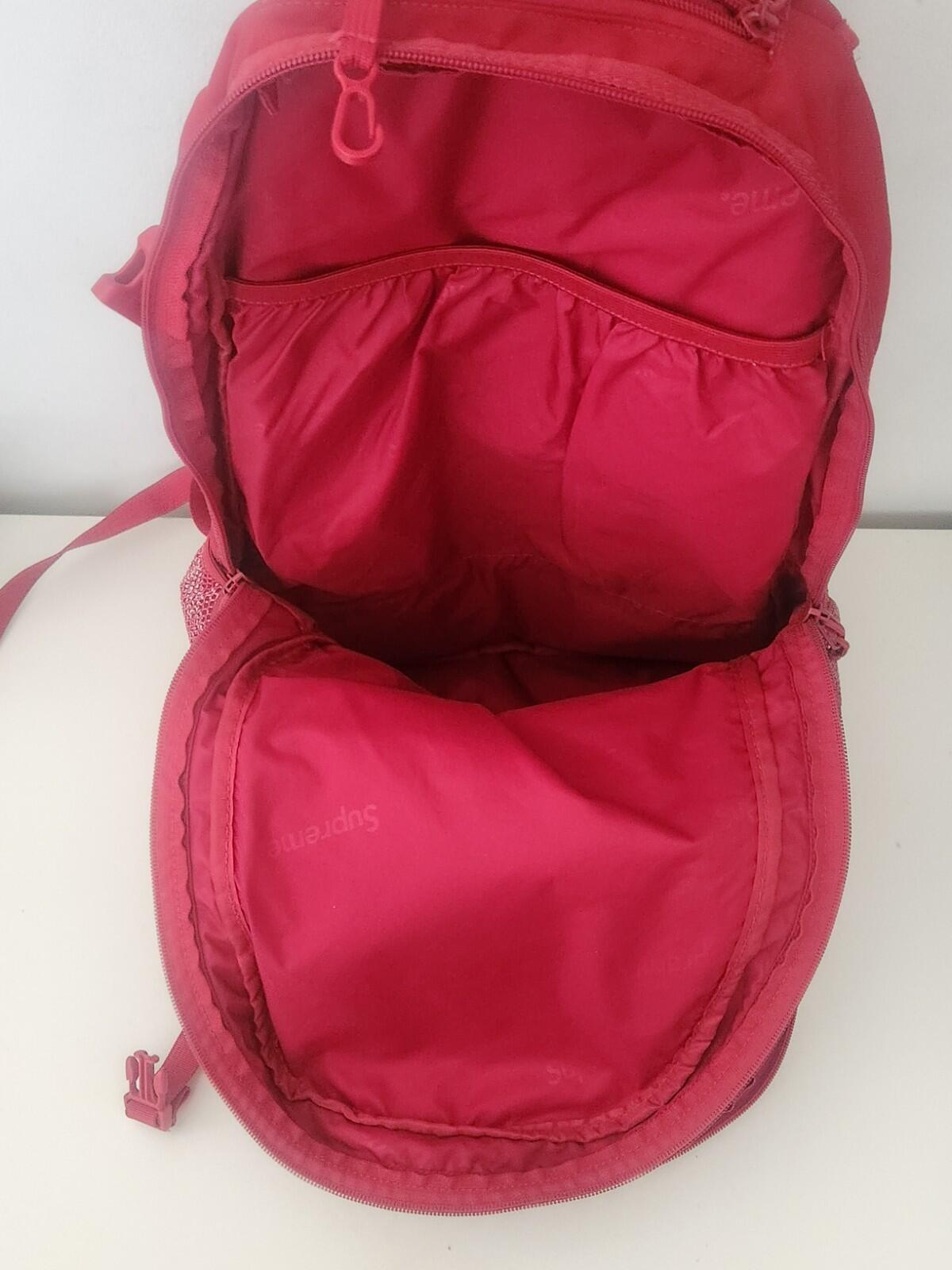 SS20 Supreme Rucksack Netztasche Dunkelrot