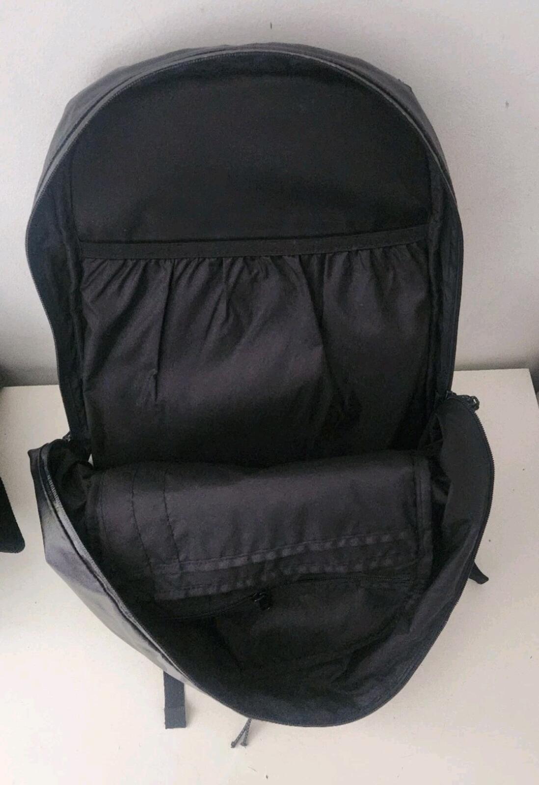 FW17 Supreme black backpack Cordura Fabric box logo Reflective text 20L Bag