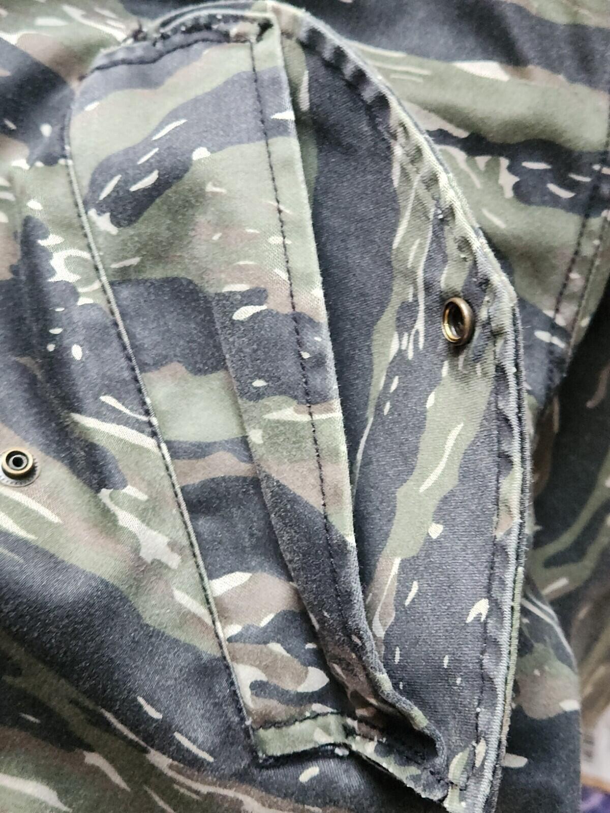 SS21 Supreme Hooded Facemask Parka Tigerstripe Camo Size M