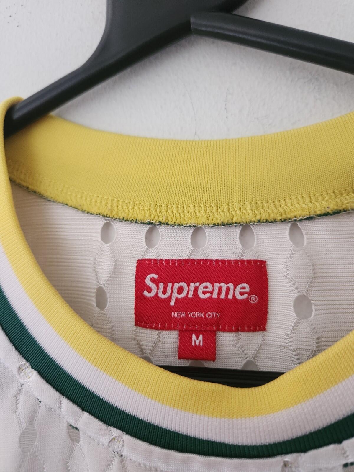 SS22 Supreme Perforated Stripe Warm Up Top Kurzarm-Oberteil M T-Shirt weißes T-Shirt Jersey
