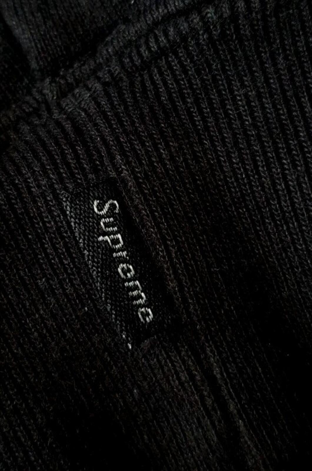 FW22 Supreme Hockey Hooded Sweatshirt Schwarz Größe M