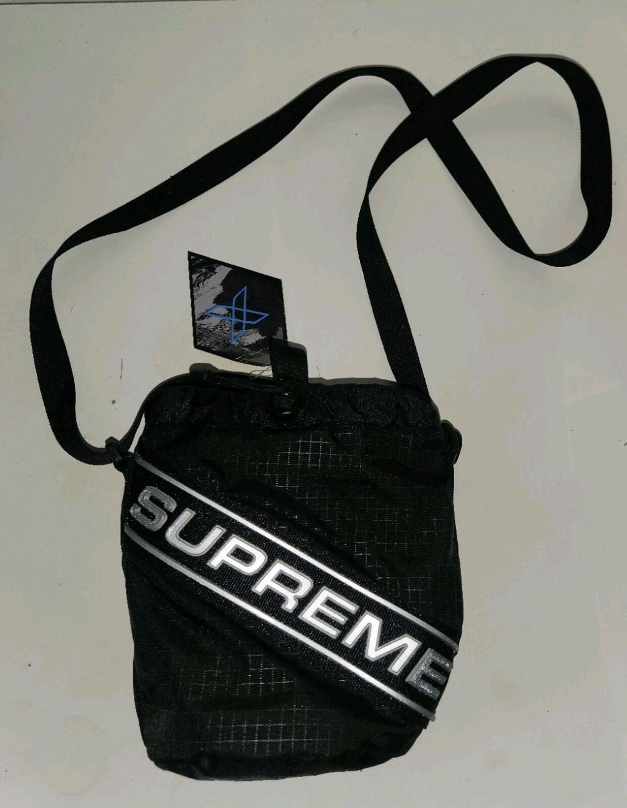 FW23 Supreme Small Cinch Pouch Black Bag Water Resistant Reflective Shoulder