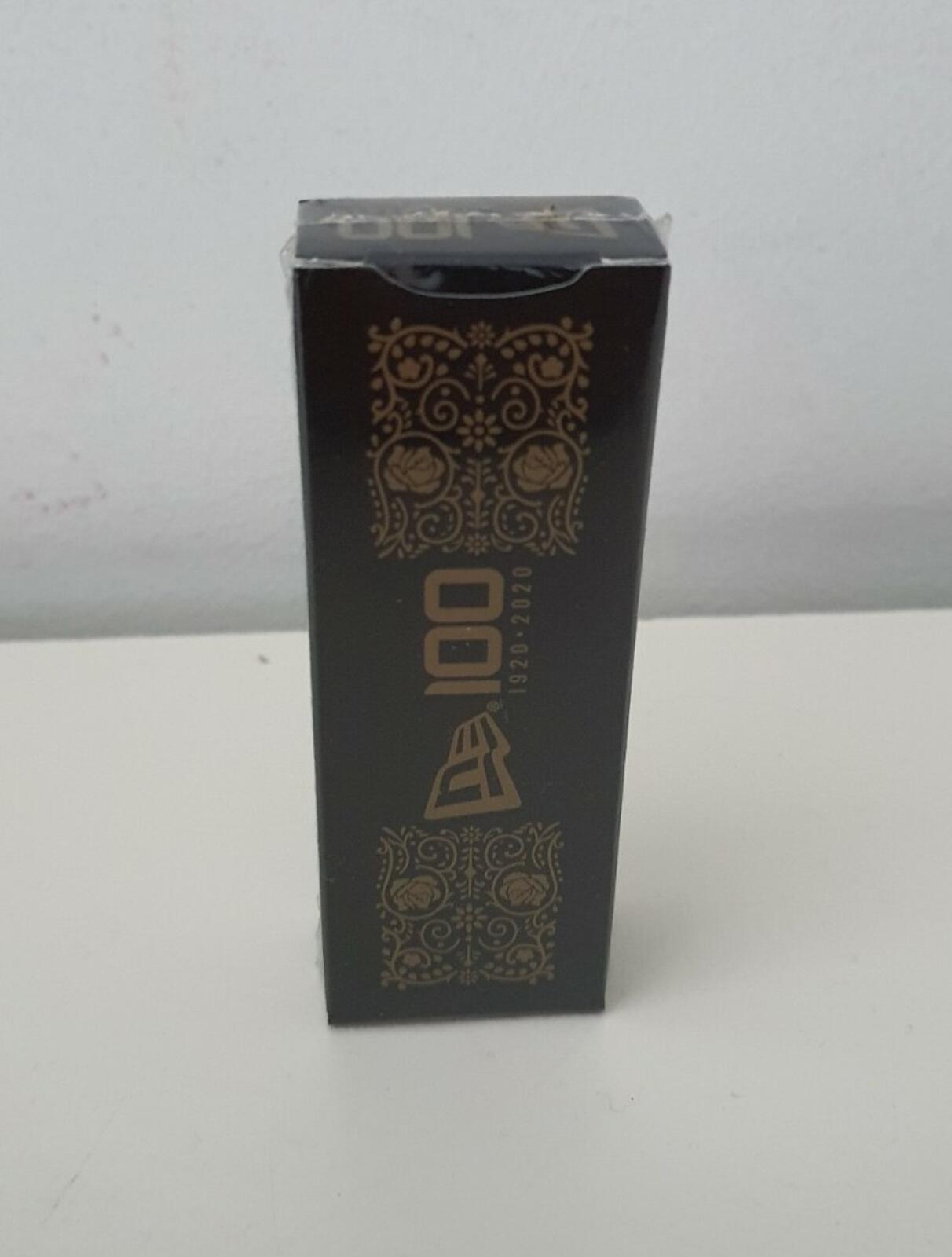 Baraja de cartas Nueva Era x Bicycle Thin Cards. Nuevo y sin abrir. Accesorio.