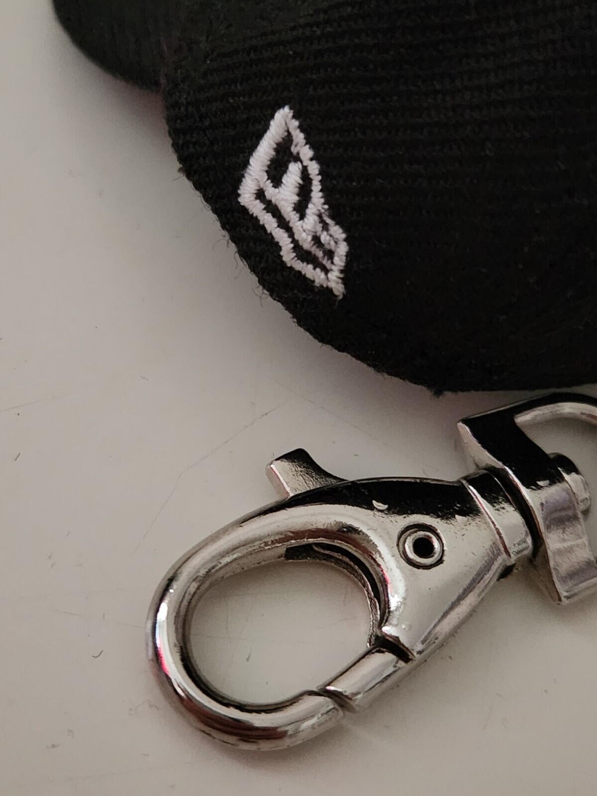 FW14 Supreme New Era keychain Cap keyring Very Rare Vintage 2014 Wool Hat