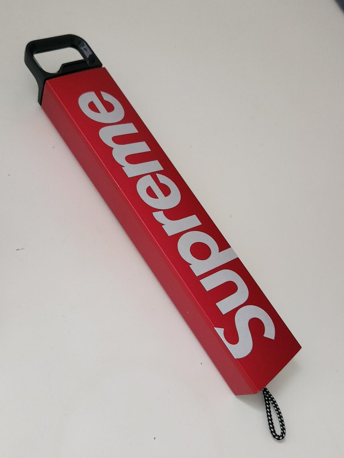 FW23 Supreme x Matador Wasserdichte Pillendose Rot Zubehör Wasserdicht
