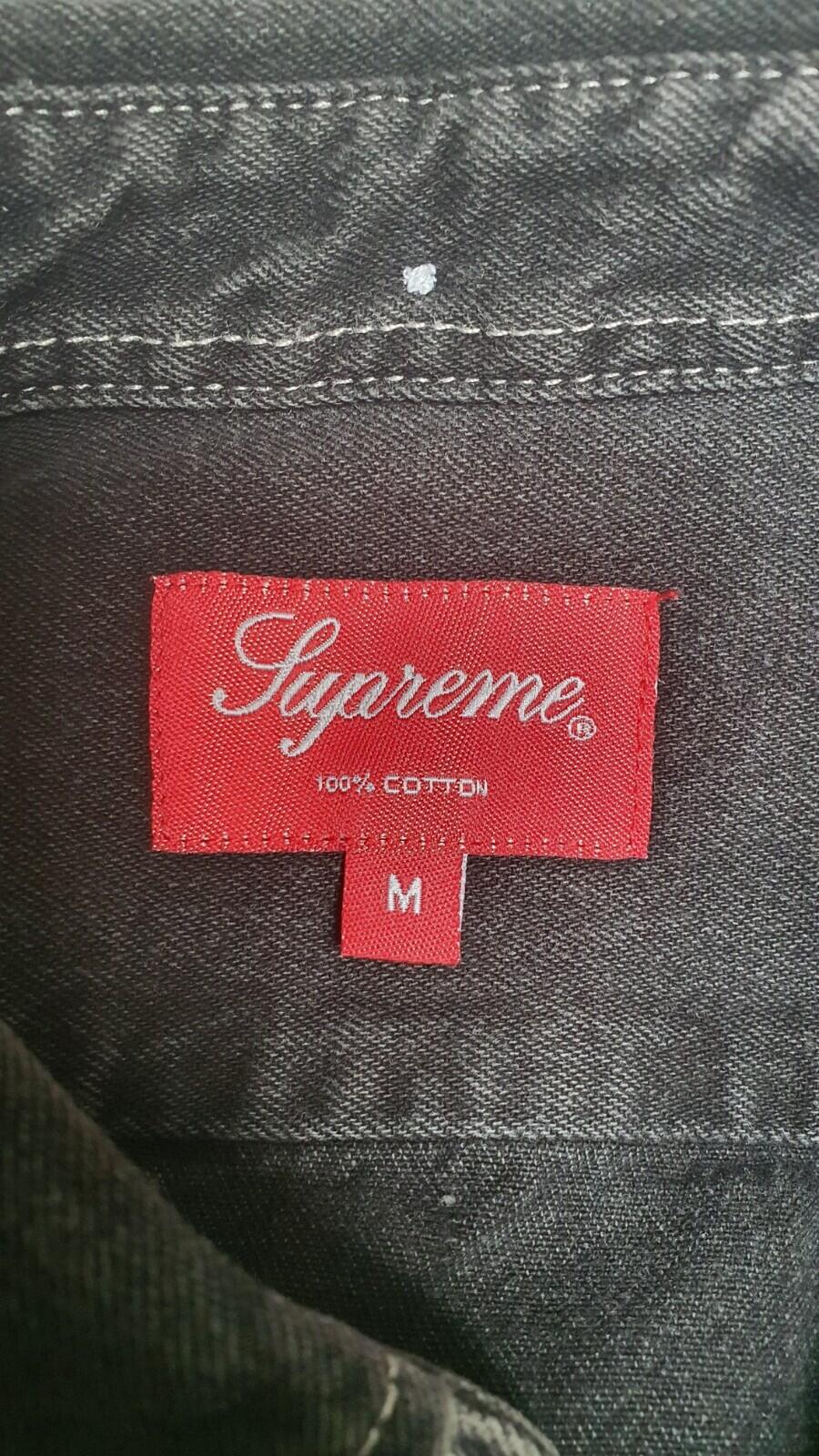 FW21 Supreme Appliqué Jeanshemd Schwarz Größe M
