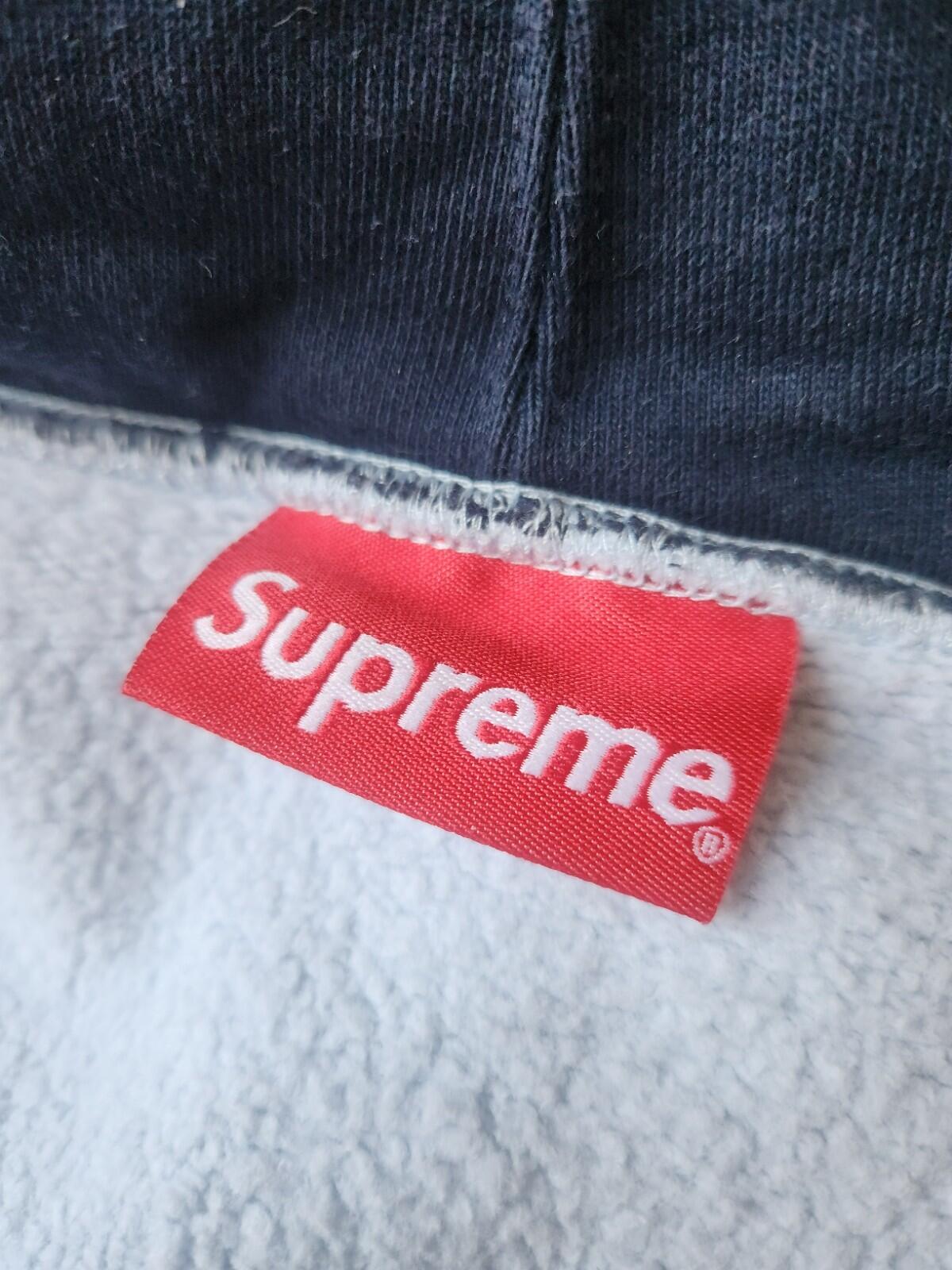 SS19 Supreme Contrast Embroidered Hoodie Ice Blue Size M