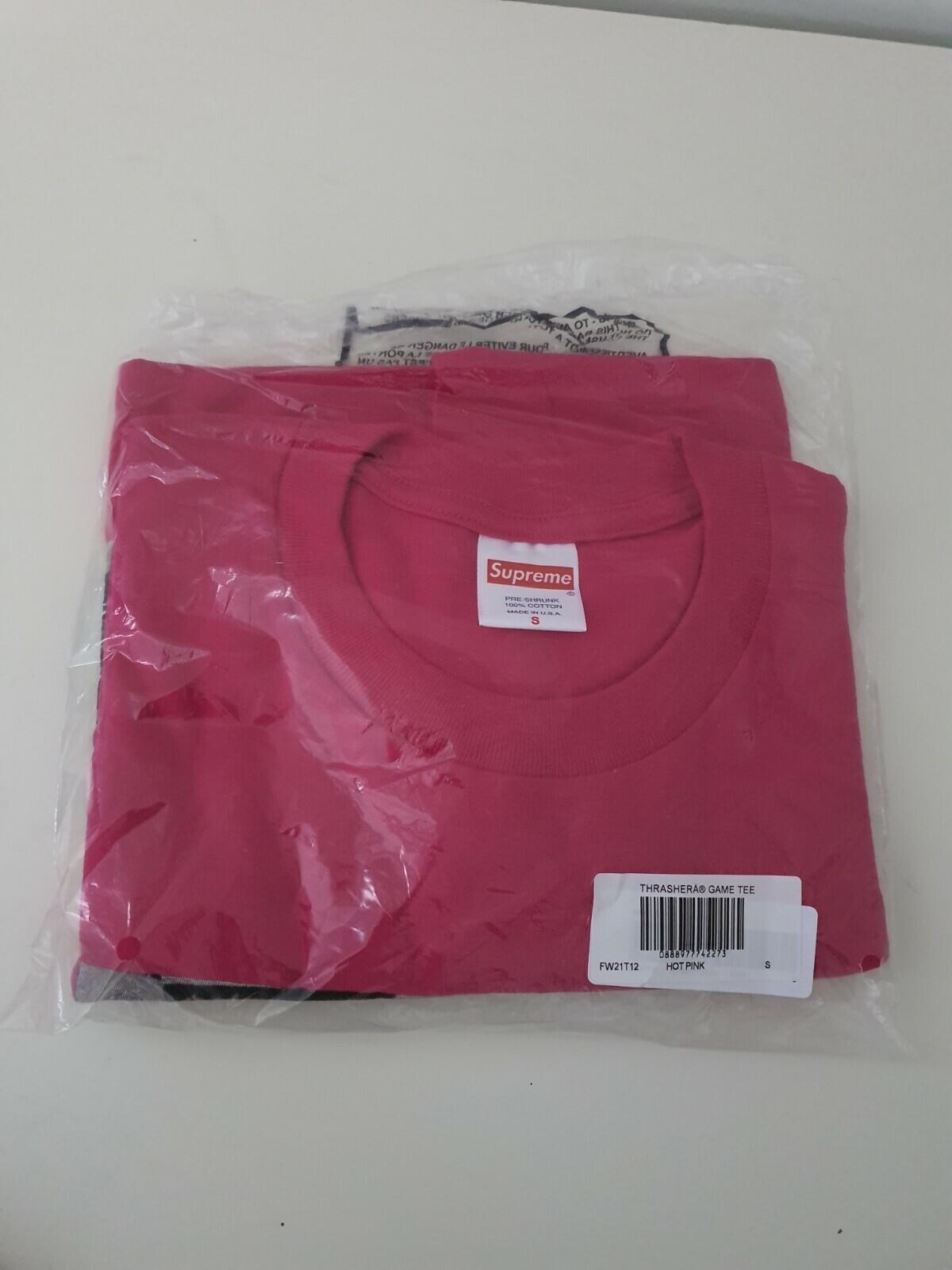 FW21 Supreme x Thrasher Game T-Shirt Hot Pink S Small Neu und ungeöffnet