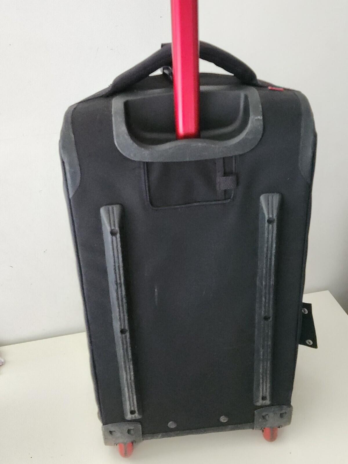 SS12 Supreme x The North Face Wayfinder 25 Rolling Bag Rare Vintage 2012 Duffle
