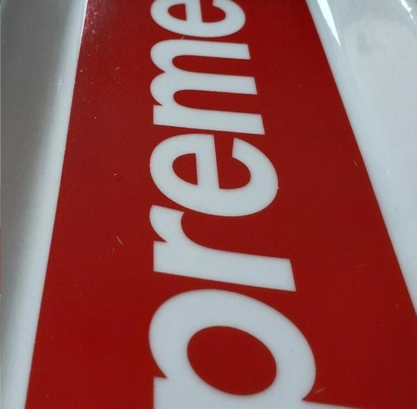 FW14 Supreme red box logo white ceramic tray ashtray Accessory Vintage 2014
