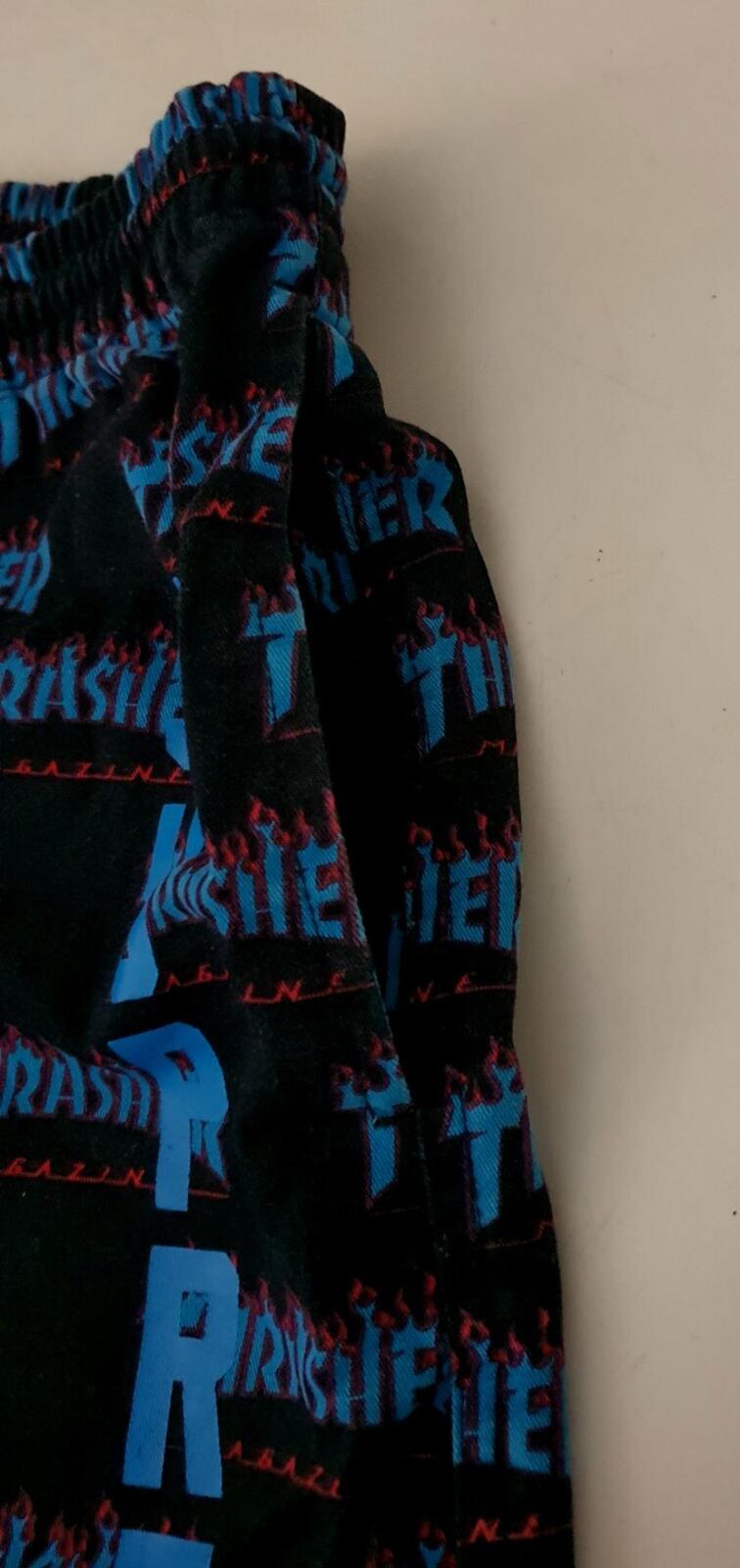 SS15 Supreme x Thrasher short size S small black Flame shorts Rare