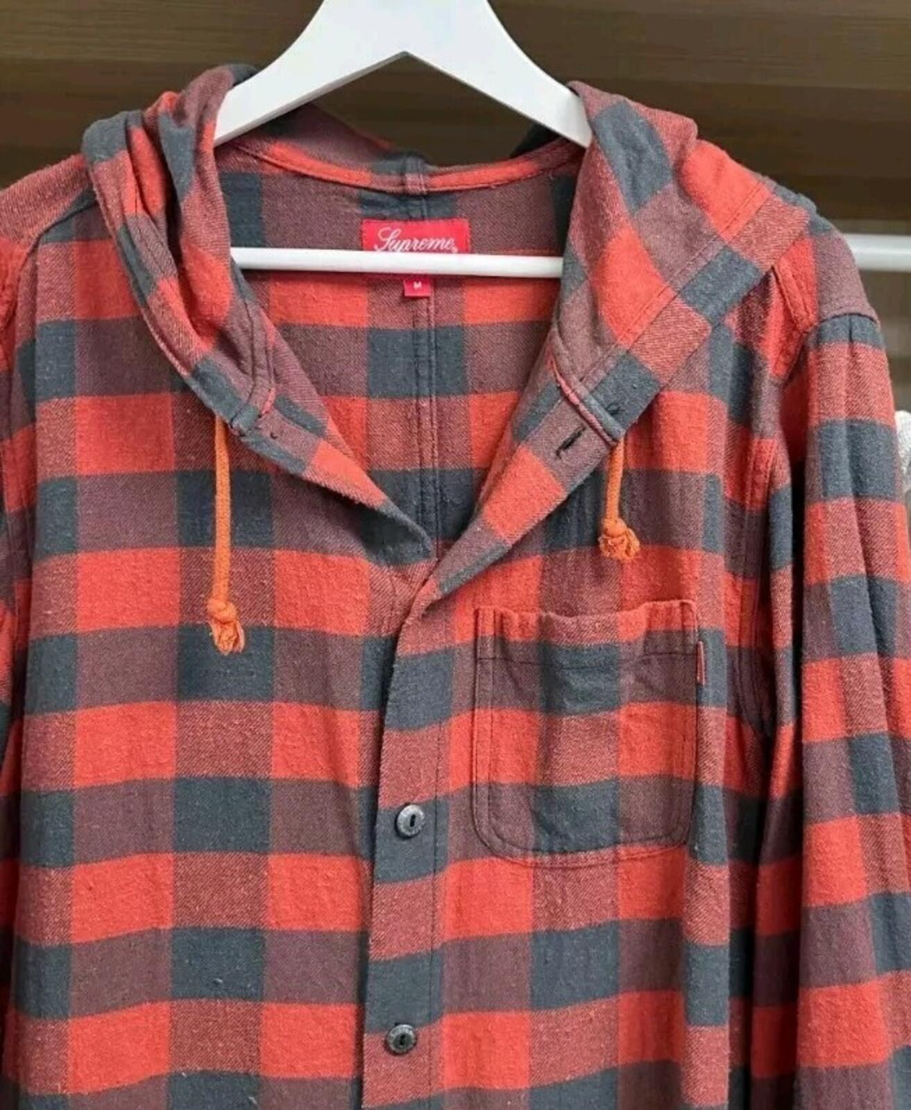 FW17 Supreme Hooded Buffalo Flannel Plaid shirt size M