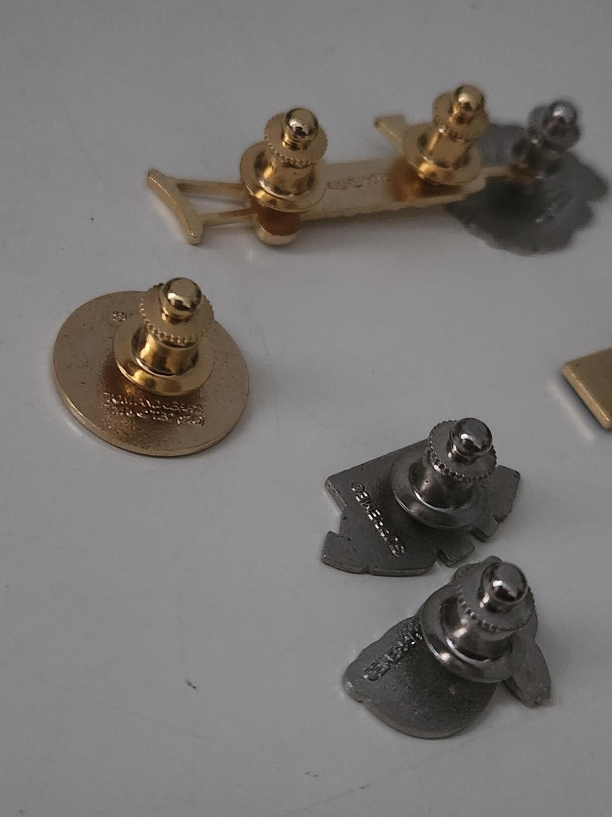 10x Supreme pins metal badges bundle Freaky Smoking Lips Gonz accessories Rare