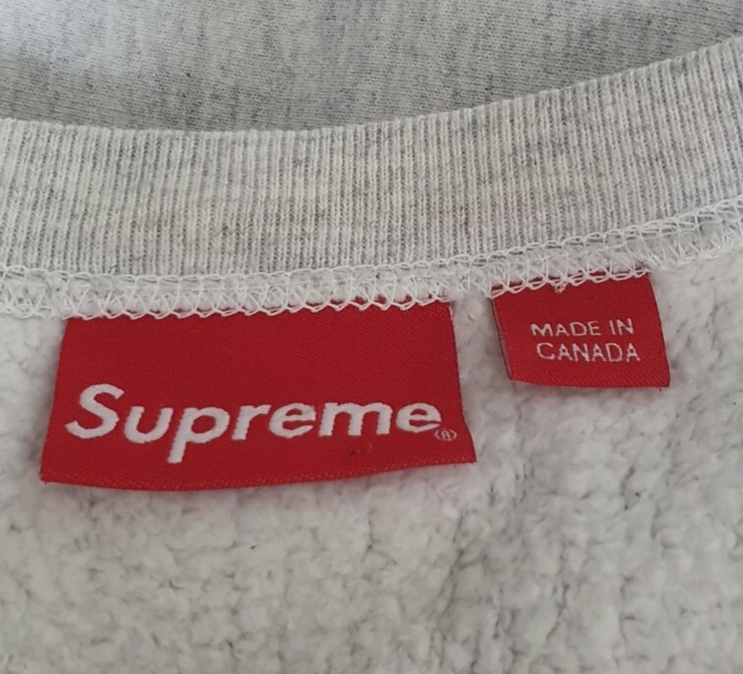 FW21 Supreme Cities Crewneck Gris Ceniza Talla M