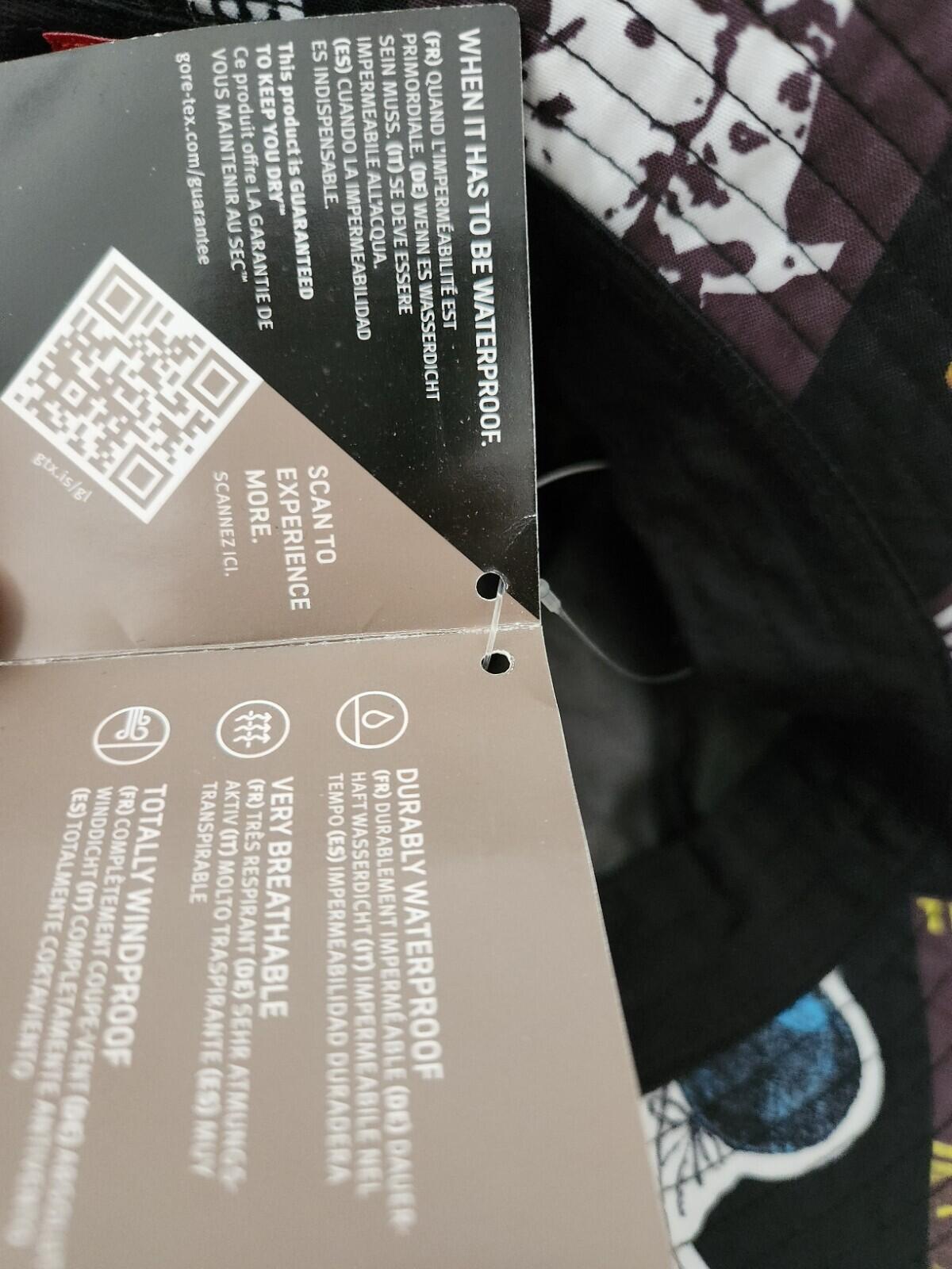 SS21 Supreme GORE-TEX Bell Hat Pegatinas