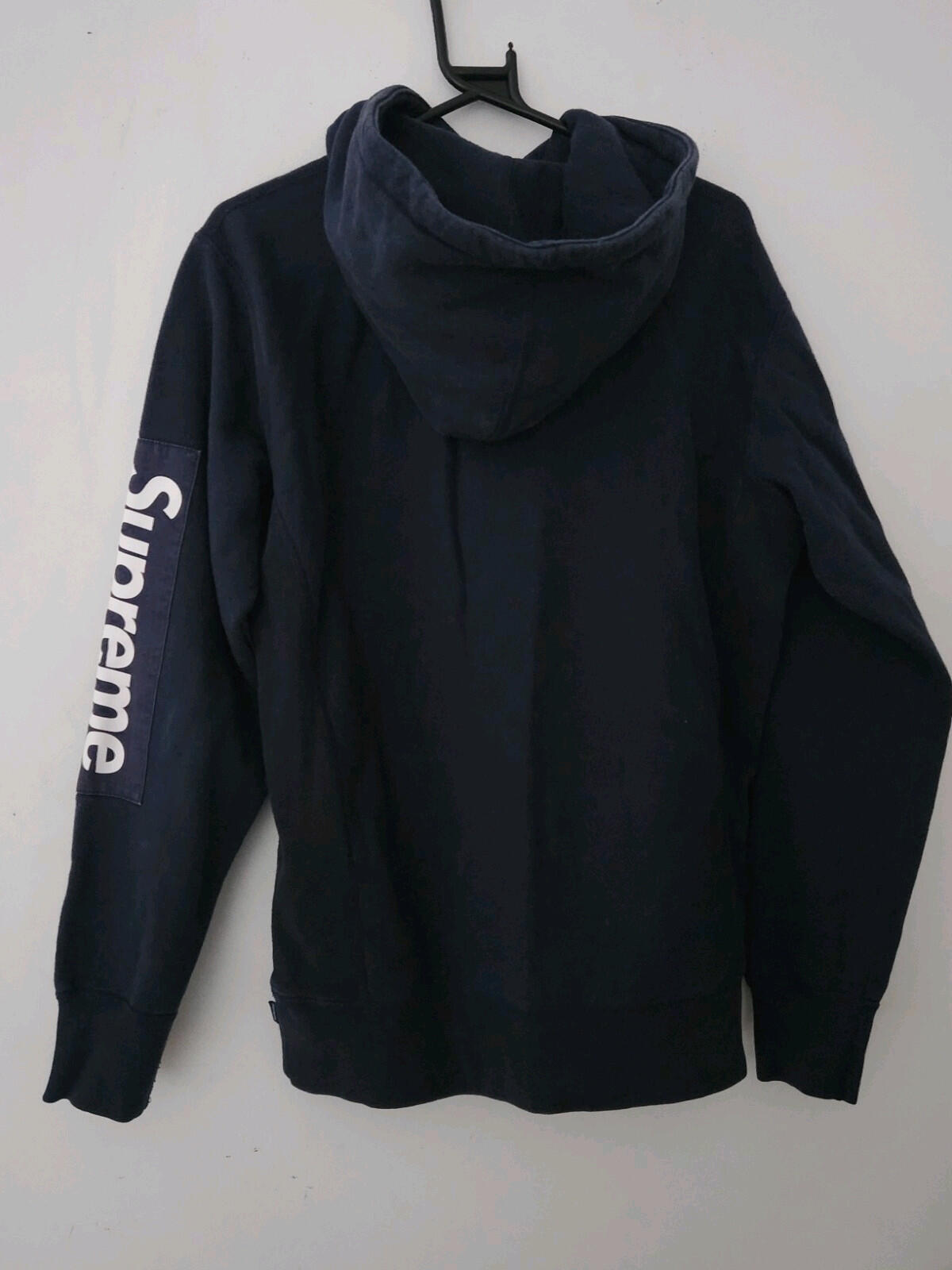 SS17 Supreme Sleeve Patch Hooded Sweatshirt Navy Size M