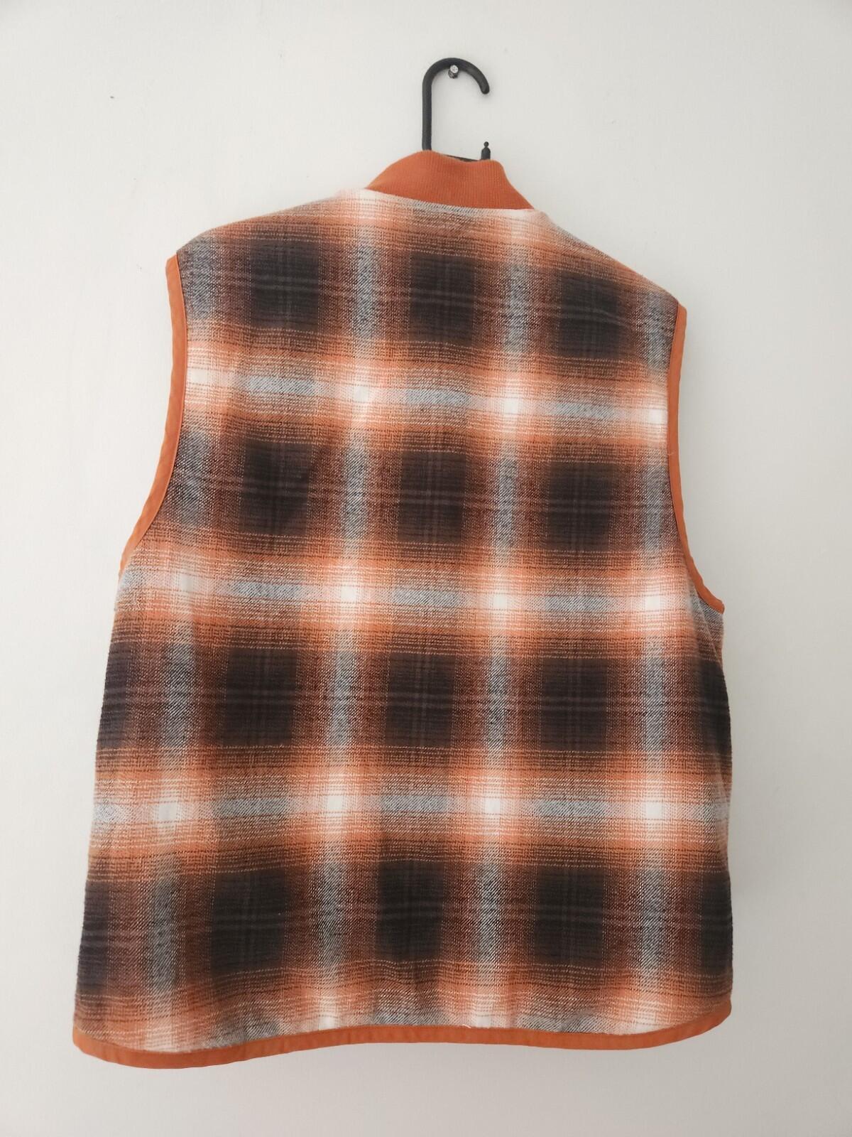 FW17 Supreme reversible shadow plaid vest size M medium orange gilet