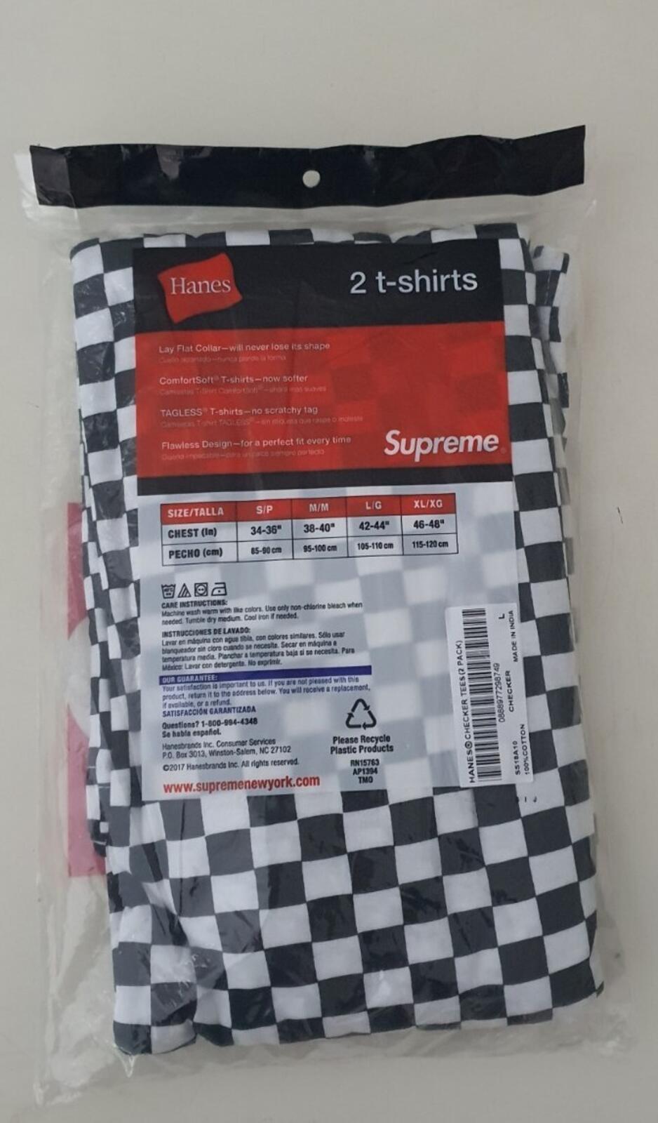 SS18 Supreme Hanes Checker Tagless Tees (2 pack) size L large New And Unopened
