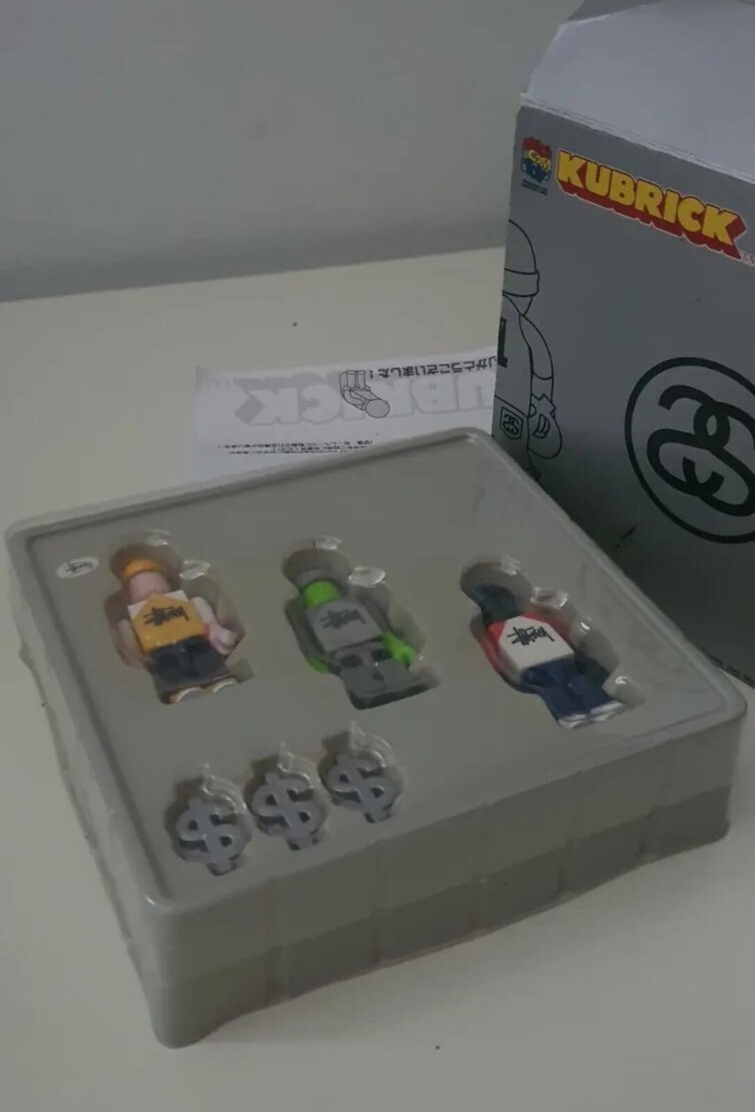 STUSSY x Medicom Toy Kubrick Baby P.A.P. Customade 2007 Figure Set Accessory