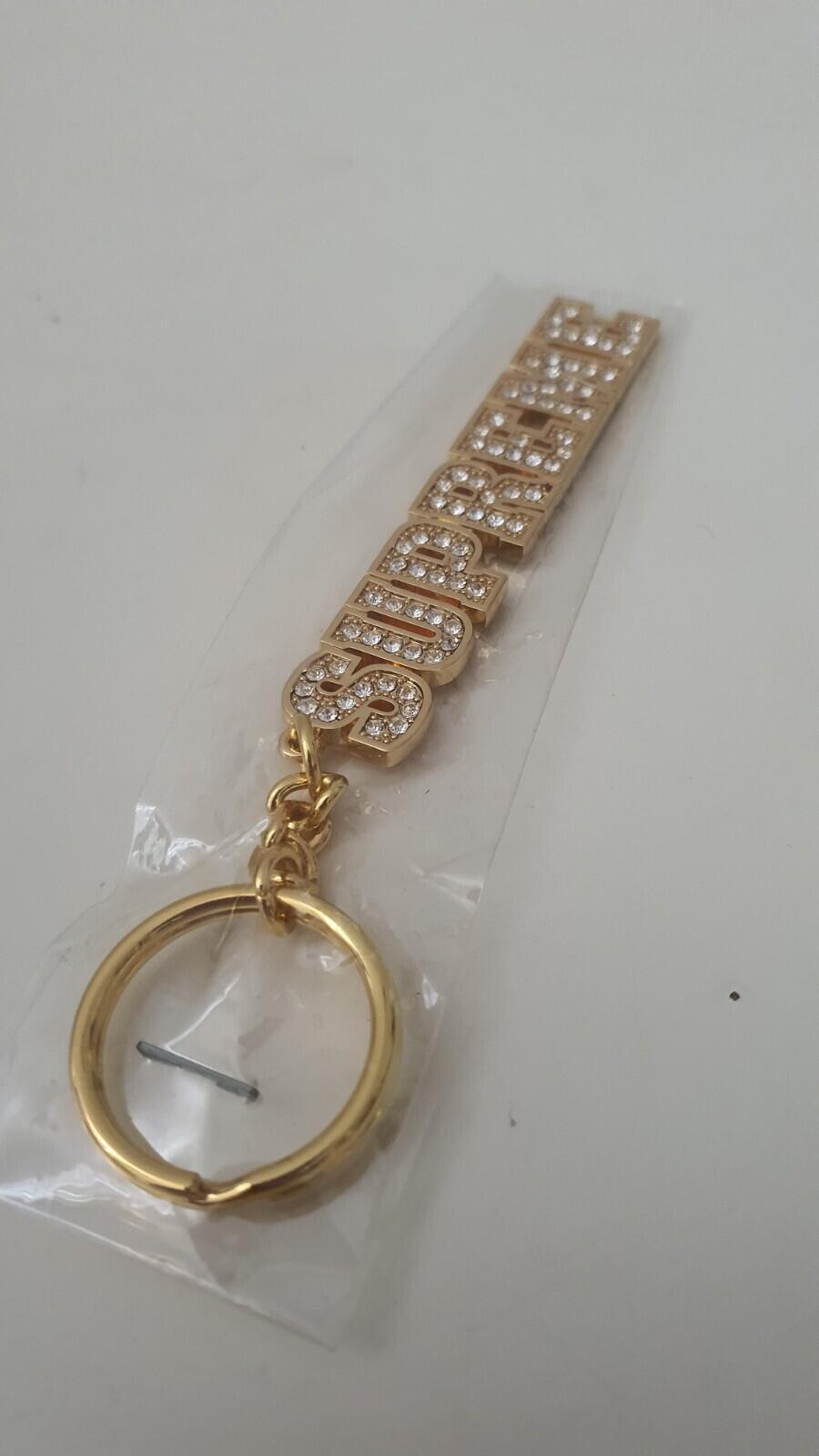 SS18 Supreme Block Logo metal keychain gold keyring New and unopened Accessory