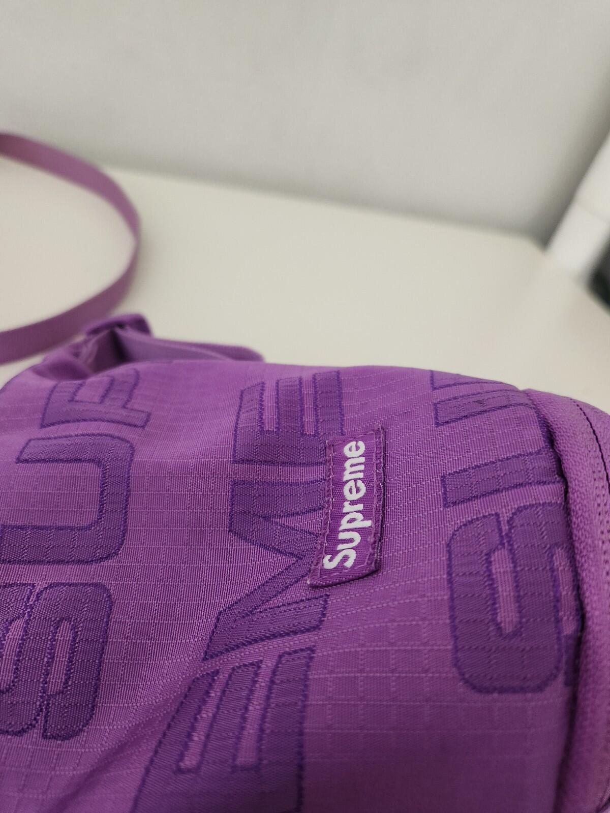 FW21 Supreme Neck Pouch Bag Lila Wasserabweisend