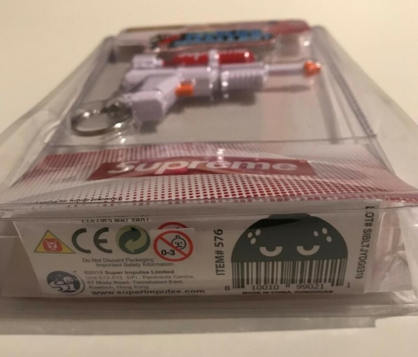 SS19 Supreme Worlds Smallest Mini Super Soaker 50 Schlüsselanhänger Neu und Ungeöffnet