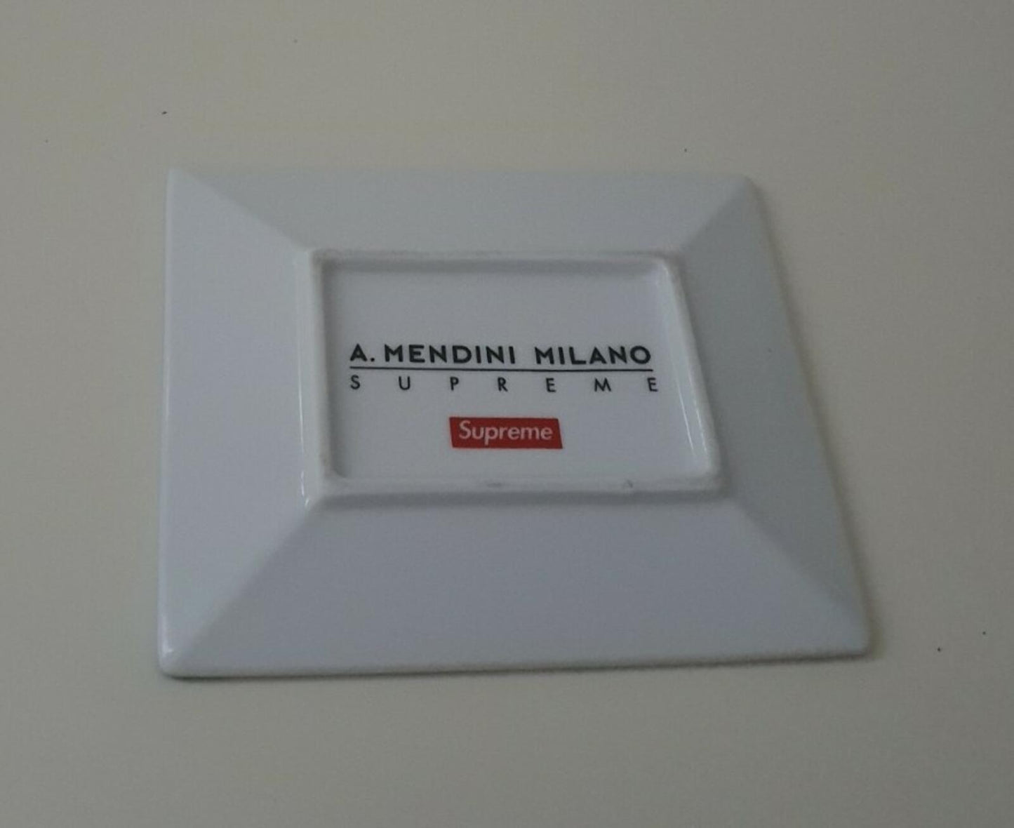 SS16 Supreme A. Mendini Milano small ashtray ceramic Multicolor tray Accessory