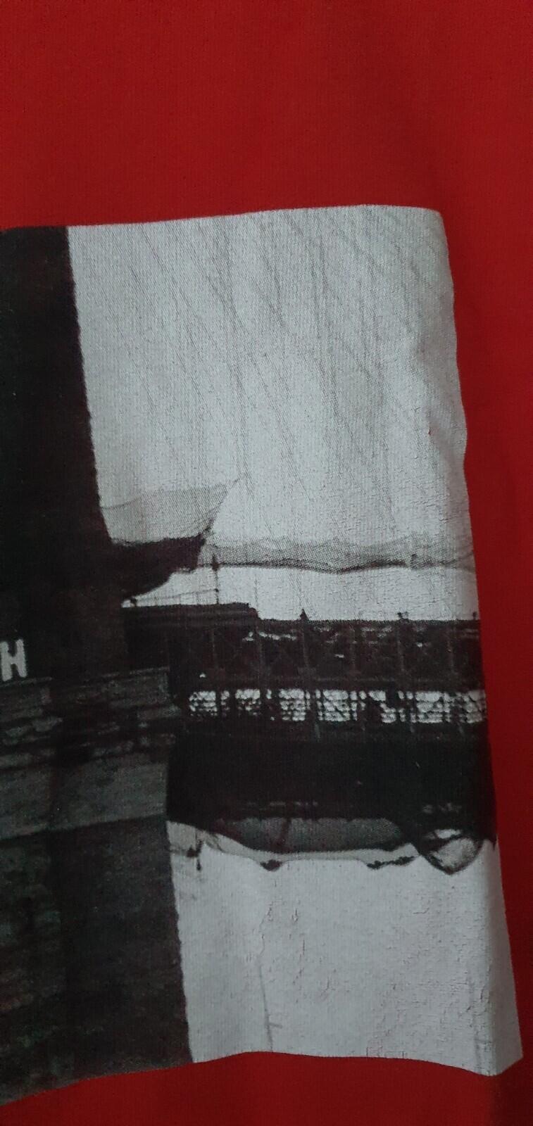 FW19 Supreme Bridge Tee Talla M Rojo Sane Smith