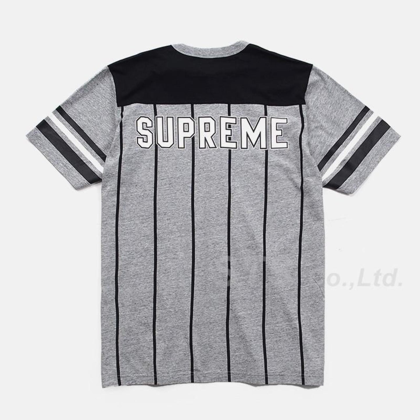 SS17 Supreme Pinstripe S/S Football Top Grey Tee Größe L