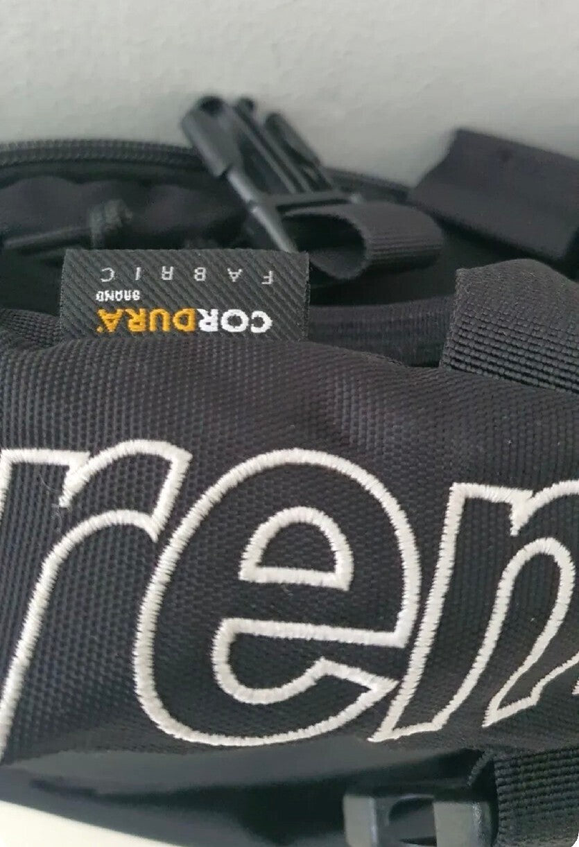 FW19 Supreme Waist Bag Black