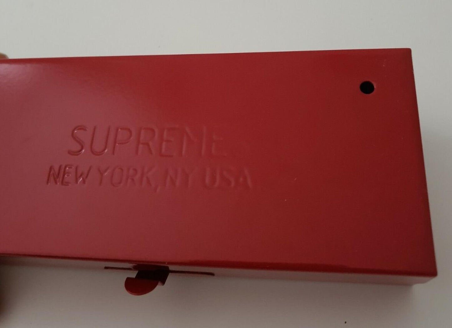 SS09 Supreme small metal box red vintage grail from 2009 Very rare Accessory