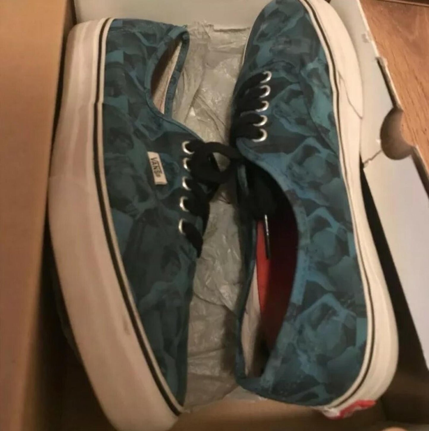 FW13 Supreme x Vans x Bruce Lee Authentic Pro Trainers EU 42 UK 8 US 9